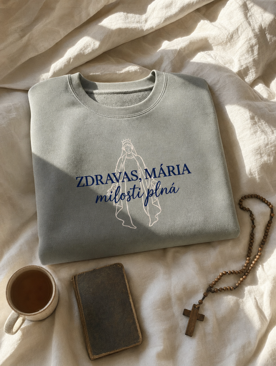 Mikina Zdravas, Mária – detail